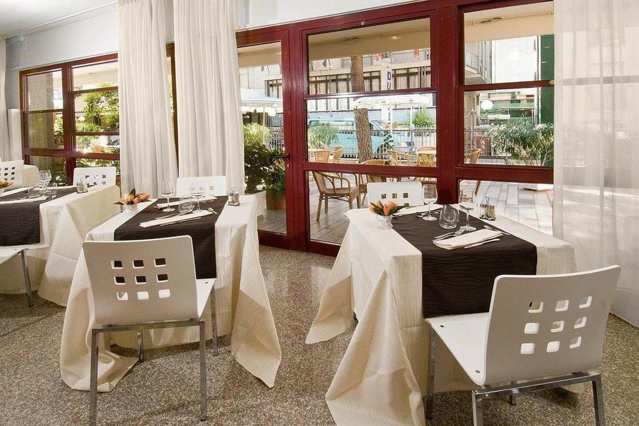 Hotel Capinera Rimini Esterno foto