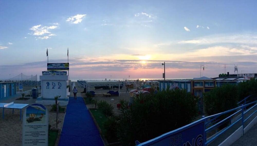 Hotel Capinera Rimini Esterno foto